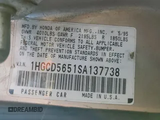 1995 Honda Accord EX w/Leather with VIN 1HGCD5651SA137738, listed as a Copart auction lot 77867994 with 246,999 mi miles and Clean Title. Bid and sale history available at carsss.com. Image 12.