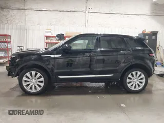 2017 Land Rover Range Rover Evoque HSE with VIN SALVR2BG7HH233431, listed as a IAAI auction lot 41992085 with 81,118 mi miles. Bid and sale history available at carsss.com. Image 15.
