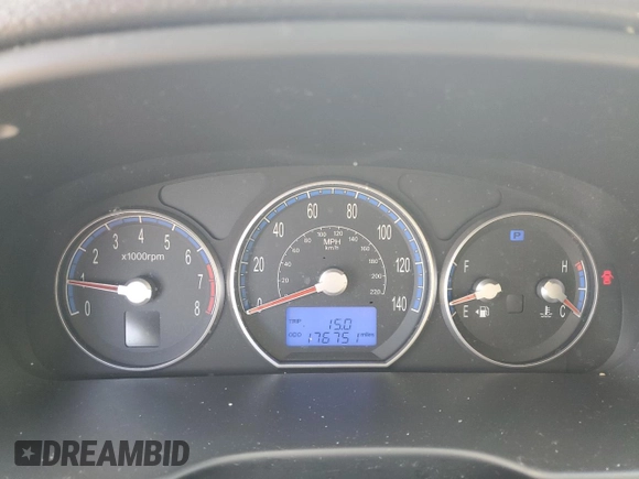2007 Hyundai Santa Fe SE with VIN 5NMSH13E77H121083, listed as a Copart auction lot 56556935 with 176,751 mi miles and Salvage title. Bid and sale history available at DreamBid. Image 9.