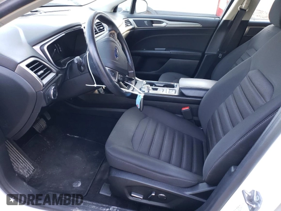 2019 Ford Fusion SE with VIN 3FA6P0LU8KR164934, listed as a Copart auction lot 43130343 with 135,678 mi miles and . Bid and sale history available at DreamBid. Image 7.