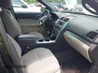 2014 Ford Explorer z VIN 1FM5K8B87EGA38126, wystawiony jako IAAI lot #42527147 z przebiegiem 172 240 mil mil oraz . Historia ofert i sprzedaży dostępna na DreamBid. Obrazek 5.