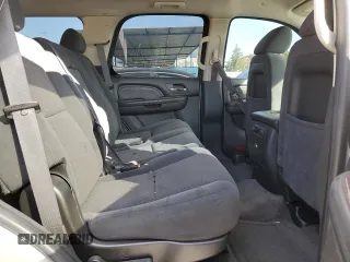 2008 GMC Yukon SLT w/4SB with VIN 1GKFC13J38J185621, listed as a Copart auction lot 71009934 with 173,476 mi miles and Salvage Title. Bid and sale history available at carsss.com. Image 11.