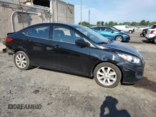 2012 Hyundai Accent GLS z VIN KMHCU4AE5CU059573, wystawiony jako Copart lot #51842315 z przebiegiem 232 144 mil mil oraz Nie do naprawy. Historia ofert i sprzedaży dostępna na DreamBid. Obrazek 4.