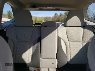 2024 Subaru Forester Premium z VIN JF2SKADC4RH481660, wystawiony jako Copart lot #54402965 z przebiegiem 4 736 mil mil oraz Szkoda całkowita • Salvage title. Historia ofert i sprzedaży dostępna na DreamBid. Obrazek 10.