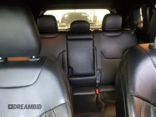 2022 Jeep Compass Limited с VIN 3C4NJDCB8NT143456, выставлен на аукционе Copart как лот 57437085 с пробегом 74 780 миль миль и Списание • Salvage title. История ставок и продаж доступна на DreamBid. Изображение 10.