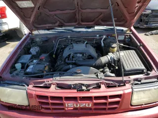 1998 Isuzu Rodeo S with VIN 4S2CM58W3W4311998, listed as a Copart auction lot 73632024 with 177,917 mi miles and Salvage Title. Bid and sale history available at DreamBid. Image 11.