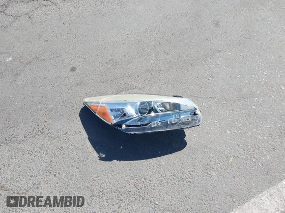 2014 Ford Escape Titanium с VIN 1FMCU0J95EUC22897, выставлен на аукционе IAAI как лот 42204135 с пробегом 144 534 миль миль и . История ставок и продаж доступна на DreamBid. Изображение 12.