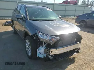2021 Toyota RAV4 XLE Premium with VIN 2T3A1RFV4MC193667, listed as a Copart auction lot 48061175 with 19,845 mi miles and Salvage title. Bid and sale history available at DreamBid. Image 12.