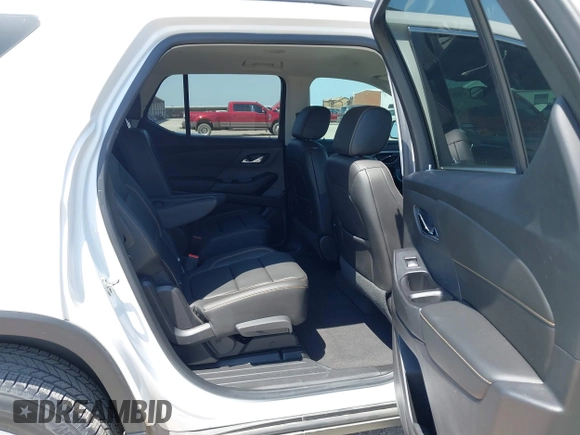 2020 Chevrolet Traverse LT with VIN 1GNERHKW8LJ205695, listed as a IAAI auction lot 42018133 with 71,607 mi miles and . Bid and sale history available at DreamBid. Image 8.