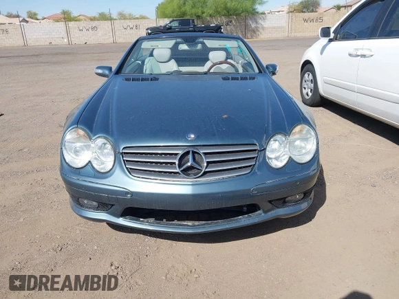 2005 Mercedes-Benz SL 500 with VIN WDBSK75F95F106944, listed as a IAAI auction lot 41970698 with 123,881 mi miles and . Bid and sale history available at DreamBid. Image 6.