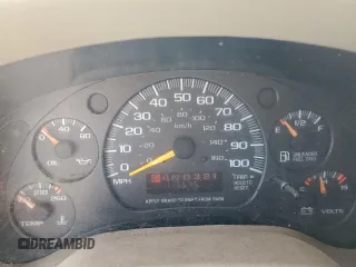 1998 GMC Safari z VIN 1GDDM19WXWB540497, wystawiony jako Copart lot #50780655 z przebiegiem 115 575 mil mil oraz Nie do naprawy. Historia ofert i sprzedaży dostępna na DreamBid. Obrazek 9.