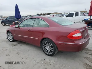 2008 Mercedes-Benz CLK 350 z VIN WDBTJ56H48F248361, wystawiony jako Copart lot #42920615 z przebiegiem 124 624 mil mil oraz Szkoda całkowita • Salvage title. Historia ofert i sprzedaży dostępna na DreamBid. Obrazek 2.