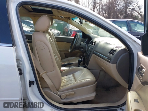 2007 Mercury Milan Premier z VIN 3MEHM08147R602137, wystawiony jako IAAI lot #41678340 z przebiegiem 201 791 mil mil oraz . Historia ofert i sprzedaży dostępna na DreamBid. Obrazek 5.