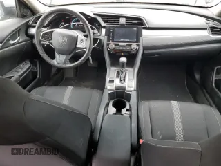 2017 Honda Civic LX z VIN 2HGFC2F51HH011825, wystawiony jako Copart lot #56276965 z przebiegiem 136 266 mil mil oraz Szkoda całkowita • Salvage title. Historia ofert i sprzedaży dostępna na DreamBid. Obrazek 8.