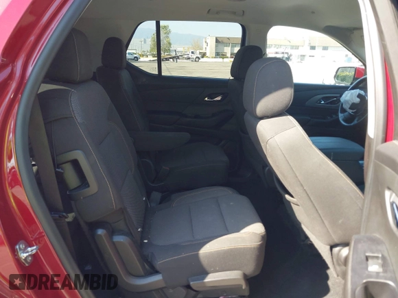 2020 Chevrolet Traverse LT Cloth with VIN 1GNERGKW5LJ300483, listed as a IAAI auction lot 41988927 with 89,250 mi miles. Bid and sale history available at carsss.com. Image 8.