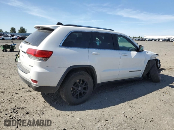 2017 Jeep Grand Cherokee Laredo z VIN 1C4RJFAG6HC618162, wystawiony jako Copart lot #56150195 z przebiegiem 133 766 mil mil oraz Szkoda całkowita • Salvage title. Historia ofert i sprzedaży dostępna na DreamBid. Obrazek 3.