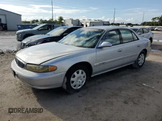 2000 Buick Century Custom with VIN 2G4WS52J1Y1206057, listed as a Copart auction lot 73631864 with 0 mi miles and Salvage Title. Bid and sale history available at carsss.com. Image 1.