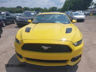 2015 Ford Mustang EcoBoost z VIN 1FA6P8TH1F5431521, wystawiony jako IAAI lot #42799574 z przebiegiem 147 337 mil mil oraz . Historia ofert i sprzedaży dostępna na DreamBid. Obrazek 12.