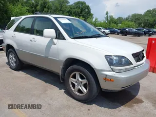 2001 Lexus RX 300 z VIN JTJHF10U010185269, wystawiony jako IAAI lot #42548261 z przebiegiem 316 597 mil mil oraz . Historia ofert i sprzedaży dostępna na DreamBid. Obrazek 1.