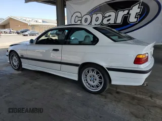 1995 BMW 3 Series M3 z VIN WBSBF9324SEH06950, wystawiony jako Copart lot #60659885 z przebiegiem 121 812 mil mil oraz Szkoda całkowita • Salvage title. Historia ofert i sprzedaży dostępna na DreamBid. Obrazek 2.