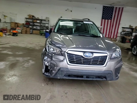 2020 Subaru Forester Premium with VIN JF2SKAJC3LH427908, listed as a Copart auction lot 61775115 with 60,489 mi miles and Salvage title. Bid and sale history available at DreamBid. Image 14.