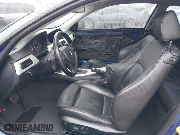 2007 BMW 3 Series 335i with VIN WBAWB73597P037969, listed as a IAAI auction lot 41602590 with 117,238 mi miles and . Bid and sale history available at DreamBid. Image 5.