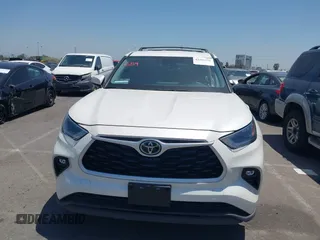 2021 Toyota Highlander L with VIN 5TDZZRAH7MS072385, listed as a IAAI auction lot 42281326 with 101,433 mi miles and . Bid and sale history available at DreamBid. Image 13.