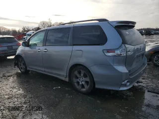 2013 Toyota Sienna SE with VIN 5TDXK3DC3DS395695, listed as a Copart auction lot 43667345 with 188,455 mi miles and Clean title. Bid and sale history available at DreamBid. Image 2.