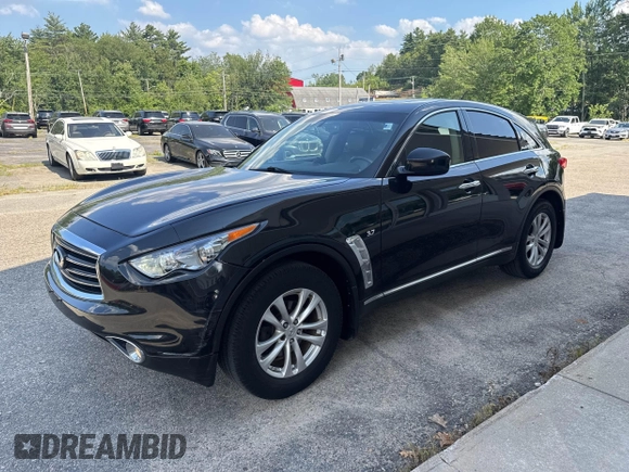 2014 Infiniti QX70 with VIN JN8CS1MW1EM411715, listed as a IAAI auction lot 42769793 with 180,472 mi miles and . Bid and sale history available at DreamBid. Image 2.