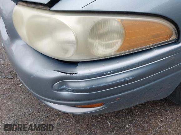 2003 Buick LeSabre Custom with VIN 1G4HP52K934164530, listed as a IAAI auction lot 41952847 with 180,000 mi miles. Bid and sale history available at carsss.com. Image 18.