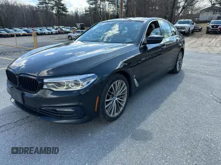 2018 BMW 5 Series 530e xDrive with VIN WBAJB1C57JB084929, listed as a Copart auction lot 50735195 with 139,305 mi miles and Clean Title. Bid and sale history available at carsss.com. Image 1.