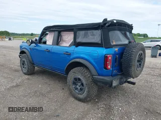 2021 Ford Bronco z VIN 1FMEE5DHXMLA78970, wystawiony jako IAAI lot #42316756 z przebiegiem 35 668 mil mil oraz . Historia ofert i sprzedaży dostępna na DreamBid. Obrazek 3.