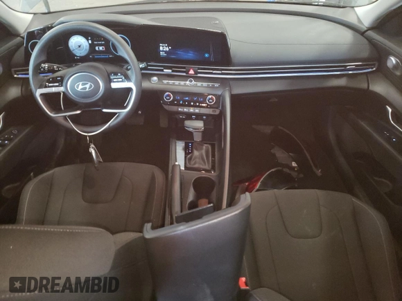 2024 Hyundai Elantra SEL с VIN KMHLM4DG4RU785768, выставлен на аукционе Copart как лот 62400805 с пробегом 24 162 миль миль и Чистый • Clean title. История ставок и продаж доступна на DreamBid. Изображение 8.