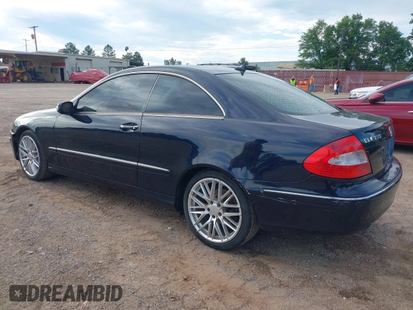 2007 Mercedes-Benz CLK 350 with VIN WDBTJ56H97F227391, listed as a IAAI auction lot 42146213 with 156,205 mi miles and . Bid and sale history available at DreamBid. Image 3.
