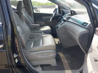2011 Honda Odyssey EX-L with VIN 5FNRL5H69BB037248, listed as a IAAI auction lot 42613070 with 101,008 mi miles and . Bid and sale history available at DreamBid. Image 5.