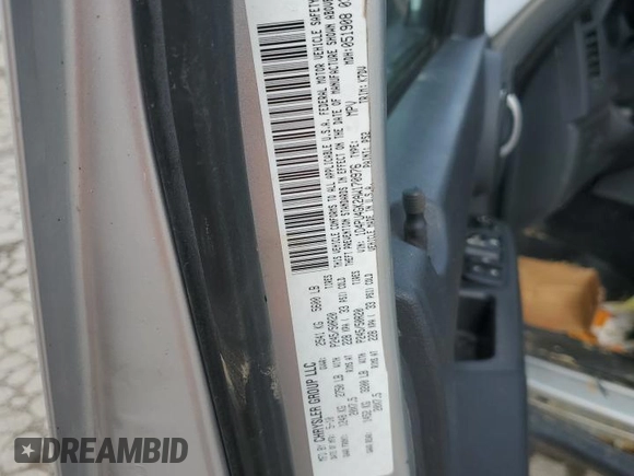 2010 Dodge Nitro Heat with VIN 1D4PU4GK2AW170976, listed as a Copart auction lot 57406765 with 213,121 mi miles and Salvage title. Bid and sale history available at DreamBid. Image 12.