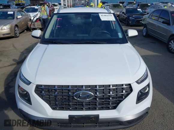 2021 Hyundai Venue SEL with VIN KMHRC8A3XMU064482, listed as a IAAI auction lot 41482558 with 17,205 mi miles and . Bid and sale history available at DreamBid. Image 12.
