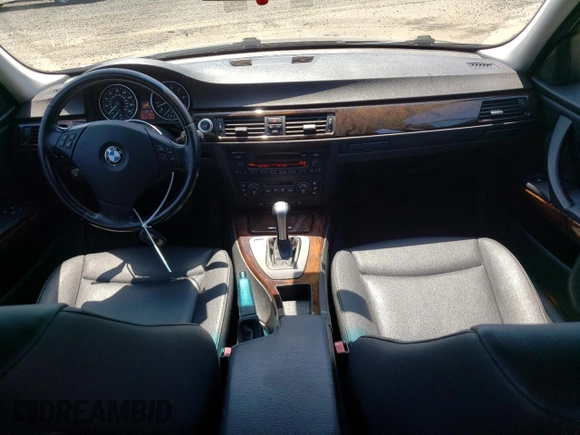 2006 BMW 3 Series 325i with VIN WBAVB13516KX49624, listed as a Copart auction lot 63456804 with 189,764 mi miles and Salvage Title. Bid and sale history available at DreamBid. Image 8.