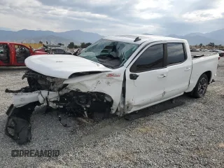 2021 Chevrolet Silverado 1500 RST with VIN 3GCUYEEL1MG364522, listed as a Copart auction lot 65653904 with 52,010 mi miles and Salvage Title. Bid and sale history available at carsss.com. Image 1.