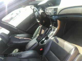 2016 Honda Accord Sport с VIN 1HGCR2F52GA035212, выставлен на аукционе IAAI как лот 42447406 с пробегом Не указан миль и . История ставок и продаж доступна на DreamBid. Изображение 5.