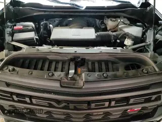 2022 Chevrolet Silverado 1500 Custom Trail Boss with VIN 3GCPDCED9NG673954, listed as a Copart auction lot 84696954 with 31,744 mi miles and Salvage title. Bid and sale history available at DreamBid. Image 14.