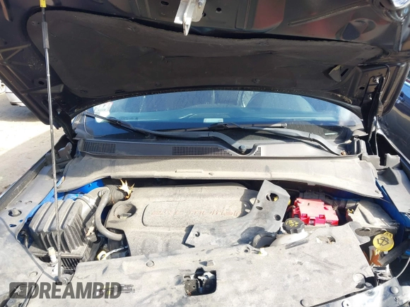 2019 Jeep Compass Latitude with VIN 3C4NJDBB6KT593734, listed as a IAAI auction lot 40871646 with 84,197 mi miles and . Bid and sale history available at DreamBid. Image 10.