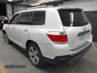 2012 Toyota Highlander Limited with VIN 5TDDK3EH3CS153436, listed as a IAAI auction lot 42574885 with Not provided miles and . Bid and sale history available at DreamBid. Image 3.