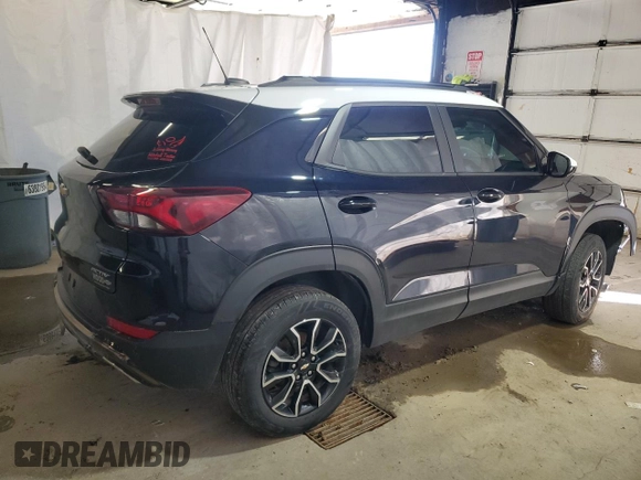 2021 Chevrolet TrailBlazer ACTIV with VIN KL79MSSL5MB035297, listed as a Copart auction lot 49272405 with 75,257 mi miles and Salvage Title. Bid and sale history available at DreamBid. Image 3.