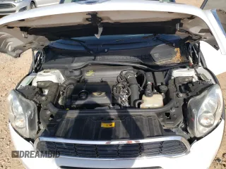 2012 MINI Countryman S with VIN WMWZC3C55CWP20240, listed as a Copart auction lot 53879585 with 141,331 mi miles and Salvage Title. Bid and sale history available at DreamBid. Image 11.