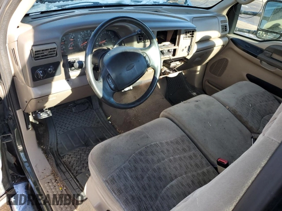 2000 Ford F-250 XL z VIN 1FTNF21L2YEB66074, wystawiony jako Copart lot #84274244 z przebiegiem 100 845 mil mil oraz Czysty tytuł • Clean title. Historia ofert i sprzedaży dostępna na DreamBid. Obrazek 8.