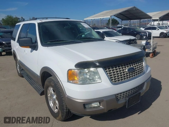 2003 Ford Expedition Eddie Bauer with VIN 1FMFU17LX3LB39801, listed as a IAAI auction lot 42021114 with 151,404 mi miles. Bid and sale history available at carsss.com. Image 1.