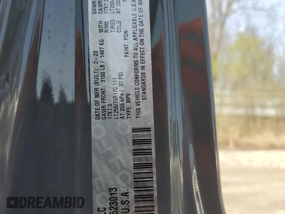 2023 Jeep Wrangler z VIN 1C4JJXN61PW623013, wystawiony jako Copart lot #54681425 z przebiegiem 26 574 mil mil oraz Czysty tytuł • Clean title. Historia ofert i sprzedaży dostępna na DreamBid. Obrazek 13.