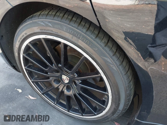 2011 Porsche Panamera с VIN WP0AA2A77BL013757, выставлен на аукционе IAAI как лот 42386546 с пробегом 138 807 миль миль и . История ставок и продаж доступна на DreamBid. Изображение 12.