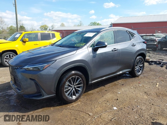 2023 Lexus NX 350 Premium z VIN 2T2GGCEZ3PC023075, wystawiony jako IAAI lot #42091257 z przebiegiem 28 674 mil mil oraz . Historia ofert i sprzedaży dostępna na DreamBid. Obrazek 18.
